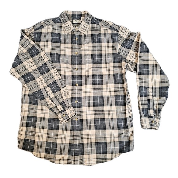 L.L. Bean Other - LL Bean Men's Traditonal Fit Green Biege Plaid‎ Shirt Sz Medium Dress